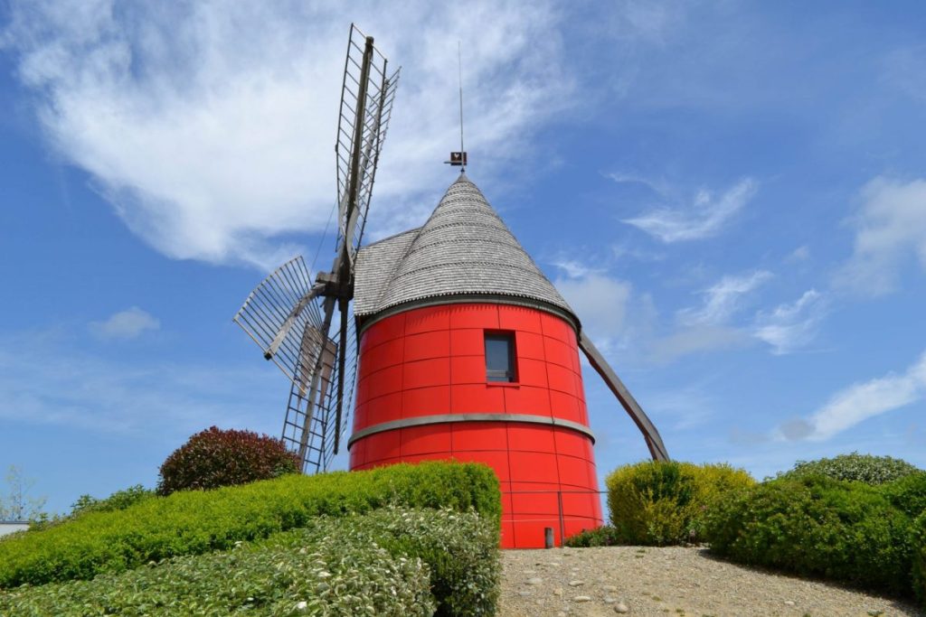Nailloux-Moulin-6-ailes-©-Lauragais-Tourisme-1200x800